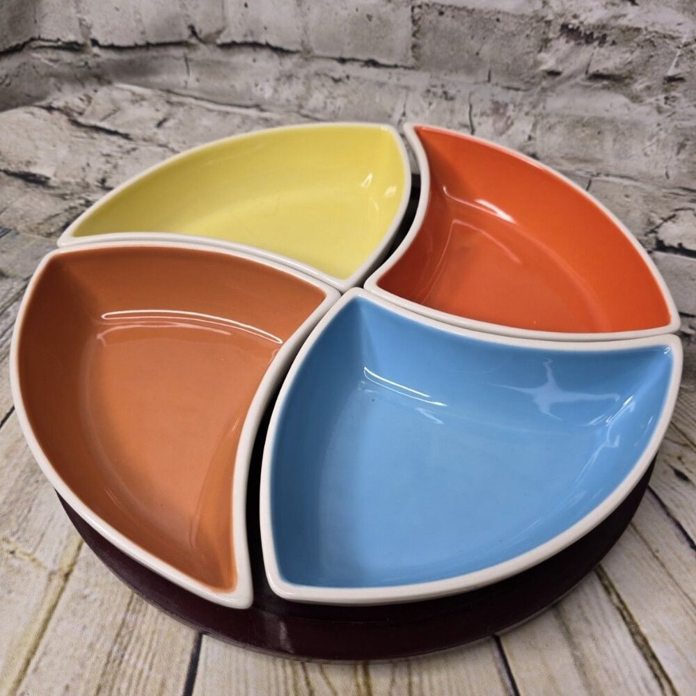 Trisa Set Of 4 Snack Treat Condiment Bowls on a Brown Wood Base MCM Appx 12"